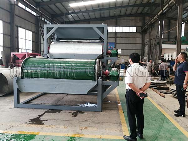 雙輥強磁磁選機 雙輥強磁磁選機